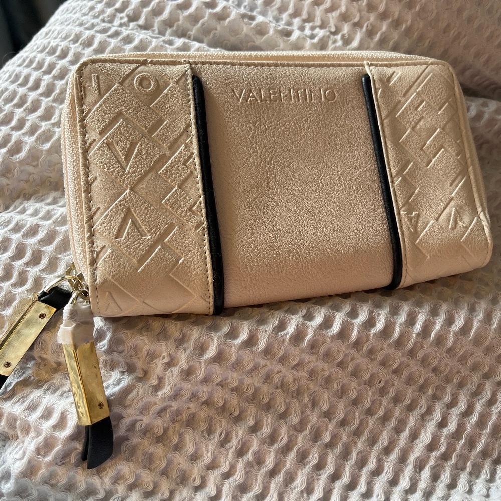 Brand new  wallet